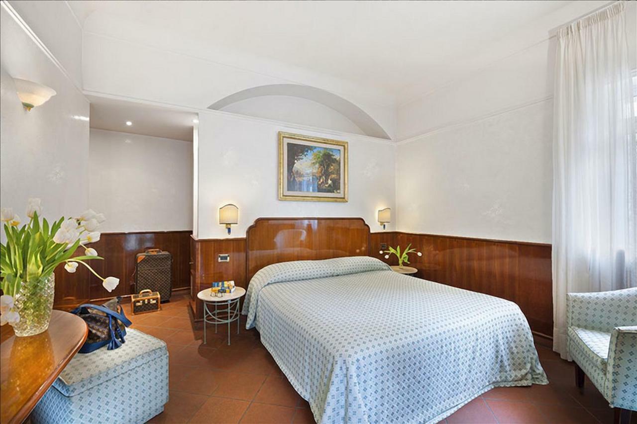 Hotel Portoghesi โรม ภายนอก รูปภาพ