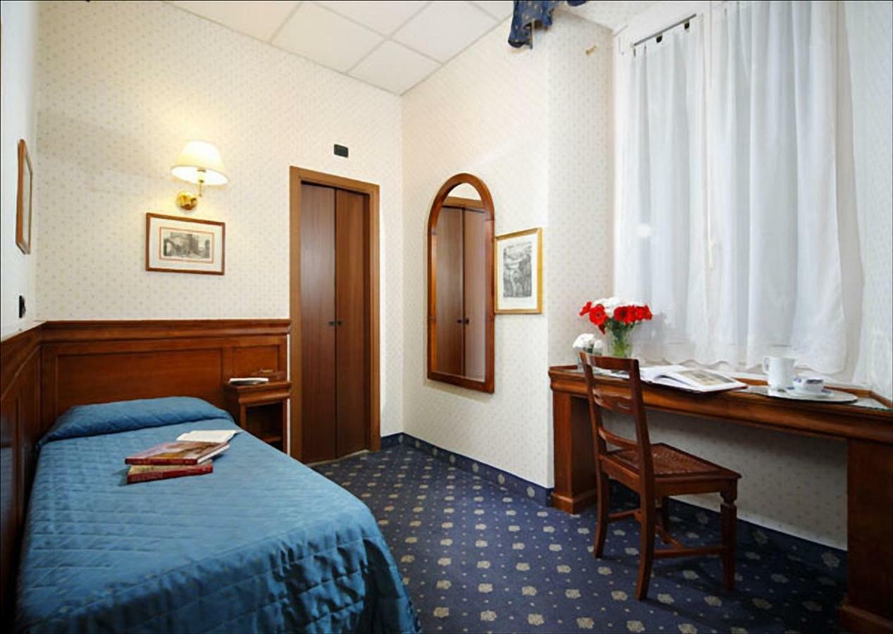 Hotel Portoghesi โรม ภายนอก รูปภาพ